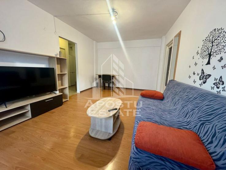 Apartament ultracentral cu 2 camere