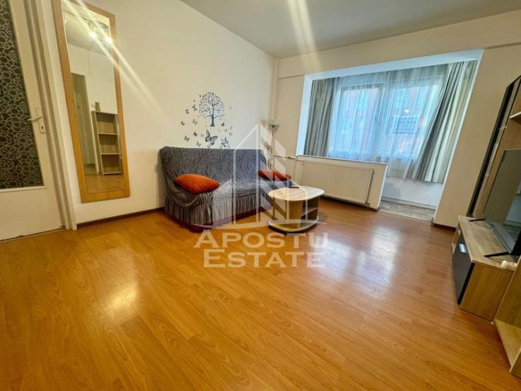 Apartament ultracentral cu 2 camere