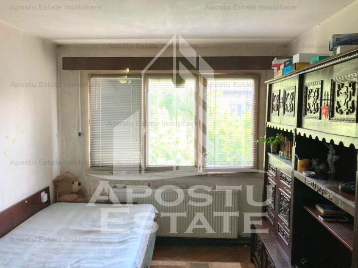 Apartament 3 camere decomandat, Zona Circumvalatiunii