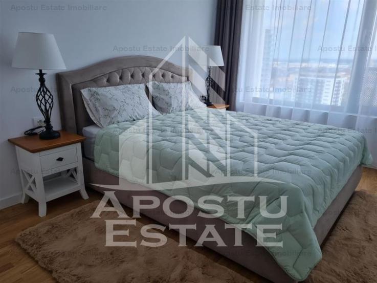 Apartament exclusivist cu trei camere in zona Take Ionescu