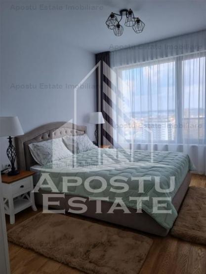 Apartament exclusivist cu trei camere in zona Take Ionescu