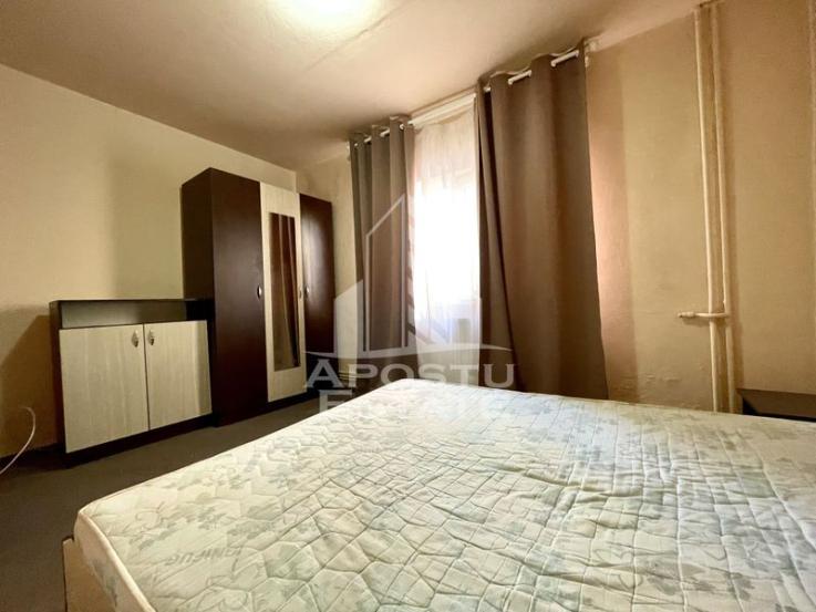 Apartament cu 2 camere, centrala proprie, zona Girocului