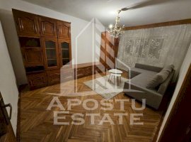 Apartament cu 3 camere, clima, Aradului