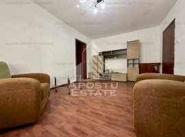 Apartament cu 2 camere, centrala proprie, parter inalt, zona Soarelui