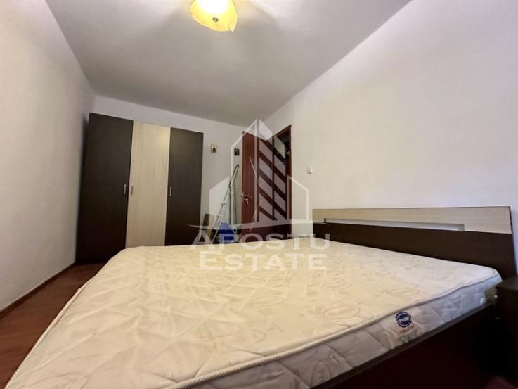 Apartament cu 2 camere, centrala proprie, parter inalt, zona Soarelui