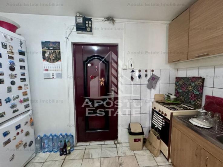 Apartament cu 2 camere, mobilat, zona Aradului