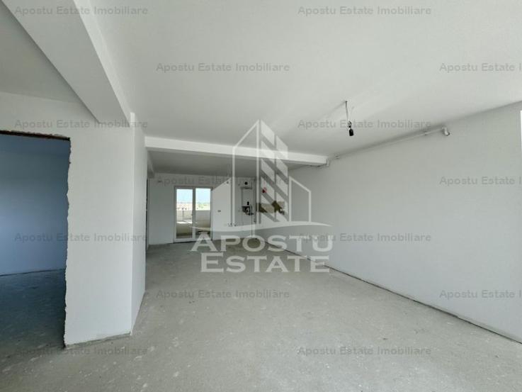 Penthouse cu finisaj la alegere, 3 camere, zona Torontalului