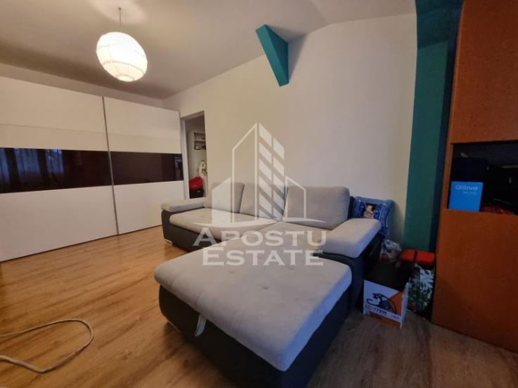 Apartament 2 camere, bloc anvelopat, centrala proprie, Calea Aradului