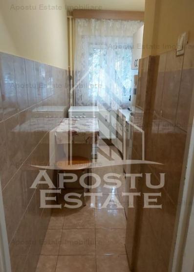 Apartament 3 camere, spatios, Zona Dacia