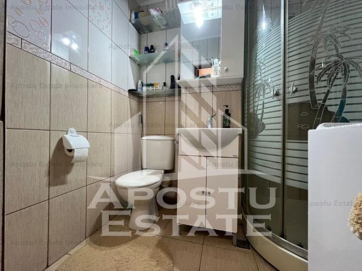 Apartament cu 2 camere, semidecomandat, situat in zona Sagului