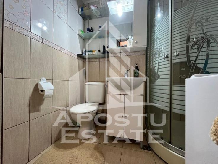 Apartament cu 2 camere, semidecomandat, situat in zona Sagului