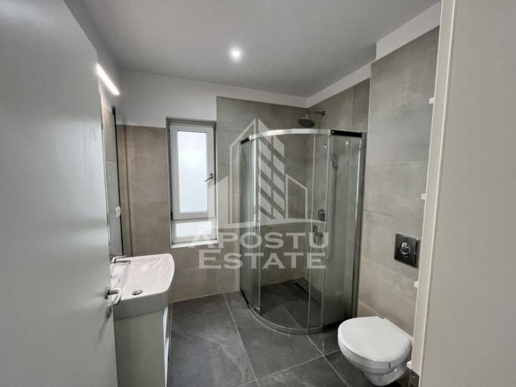 Apartament 3 camere, mobilat, utilat, loc de parcare si garaj subteran