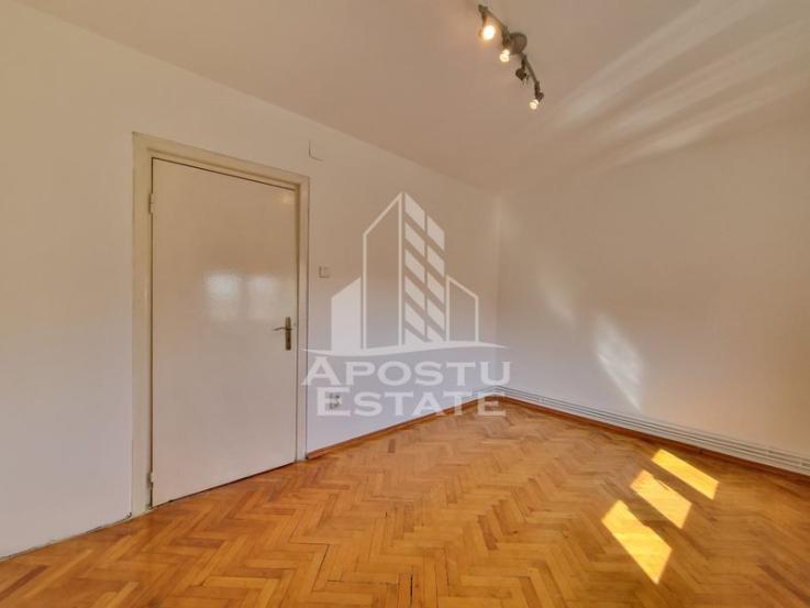 Apartament 2 camere, centrala proprie, zona Calea Aradului