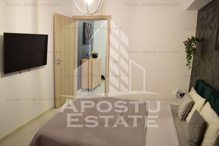 Apartament cu 2 camere, lux, 56mp + curte de 120mp, zona Aradului