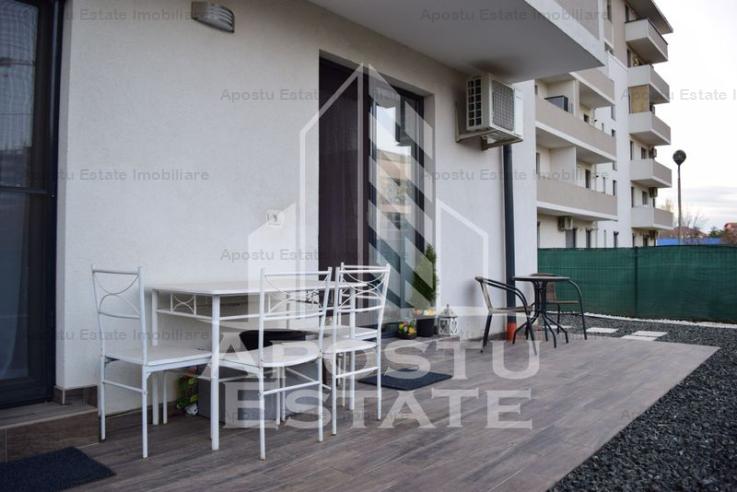 Apartament cu 2 camere, lux, 56mp + curte de 120mp, zona Aradului