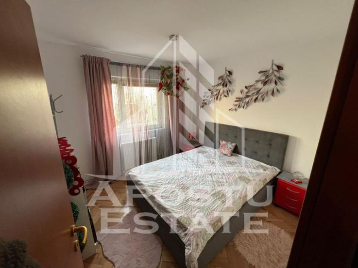 Apartament cu 3 camere, 2 balcoane, centrala proprie, zona Soarelui