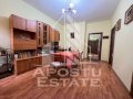 Apartament cu 3 camere, semidecomandat,situat in zona Centrala