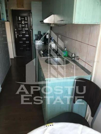 Apartament cu o camera, 35 mp, Complexul Studentesc