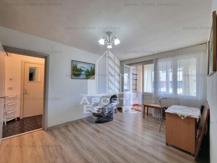 Apartament cu 2 camere, centrala proprie, zona Mircea cel Batran