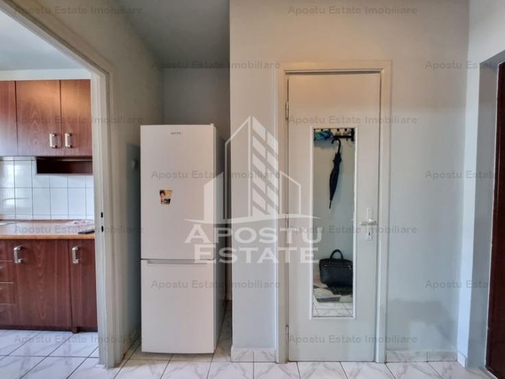 Apartament cu 2 camere, centrala proprie, zona Mircea cel Batran