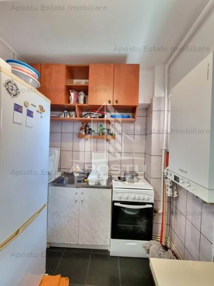 Apartament 2 camere, centrala proprie, etaj intermediar, Iulius Mall