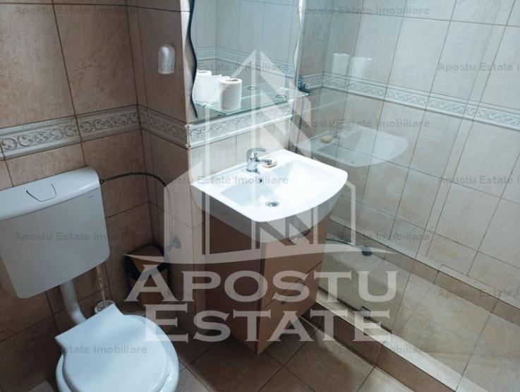 Apartament cu 3 camere, Fabric, Centrala Proprie