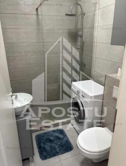 Apartament cu 2 camera, parter, loc de parcare privat, zona Girocului.