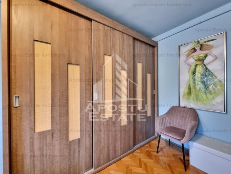 Apartament cu 3 camere, decomandat, aproape de Iulius Mall