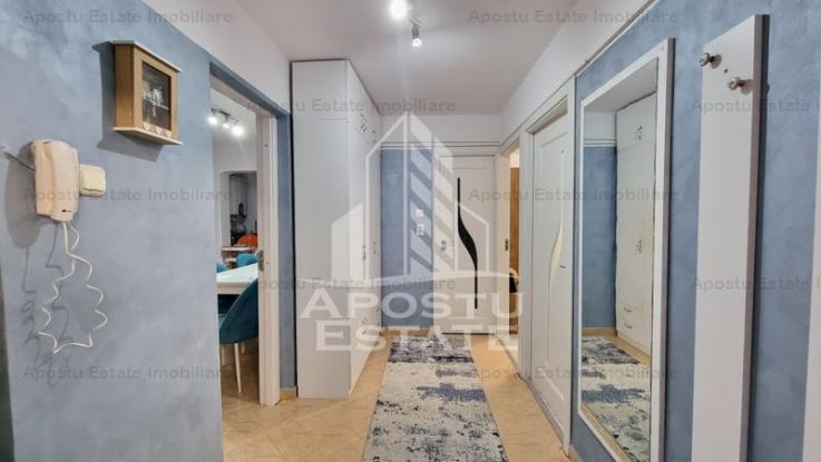 Apartament 3 camere decomandat, centrala proprie, Zona Torontalului