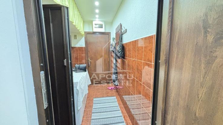 Apartament cu 2 camere, centrala proprie, City Mall