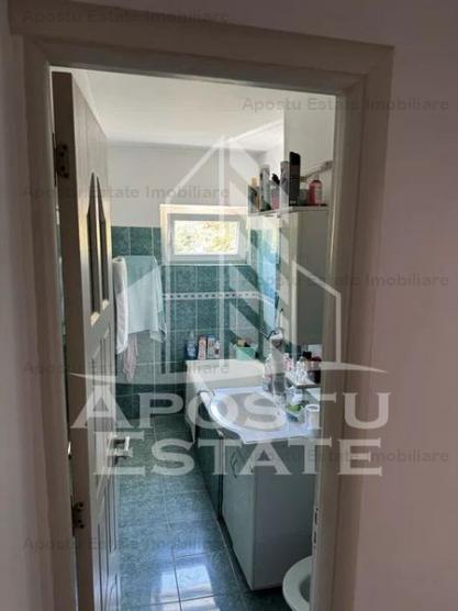 Apartament cu 4 camere, 2 bai si 2 balcoane in zona Sagului