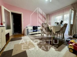 Apartament cu 2 camere, centrala proprie, etaj 1, zona Sagului