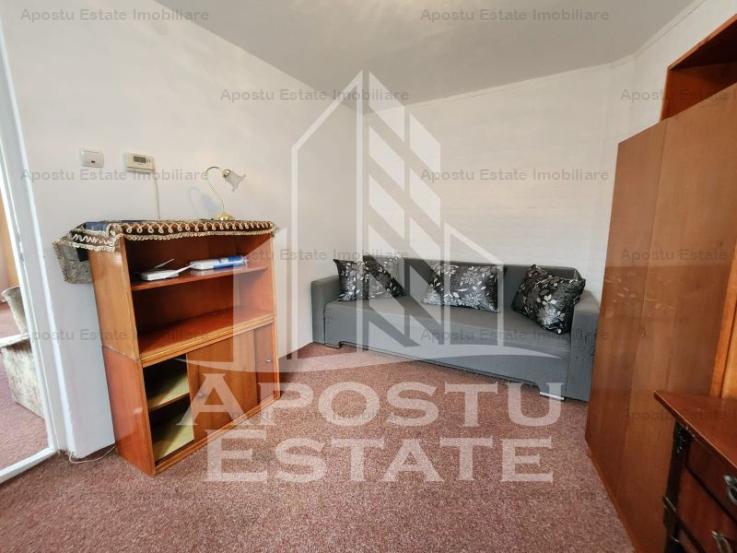 Apartament 2 camere, cetrala proprie, loc de parcare, Fabric/ Complex