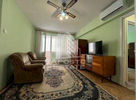 Apartament cu 2 camere, semidecomandat situat pe B-dul Dragalina