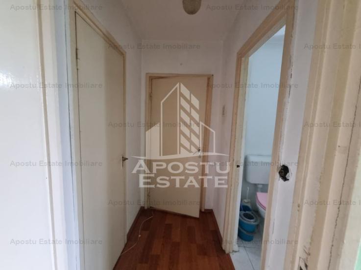 Apartament 2 camere, centrala proprie, etaj intermediar, Iulius Mall