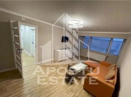 Apartament cu 3 camere, decomandat ,situat in zona Spitalul Judetean