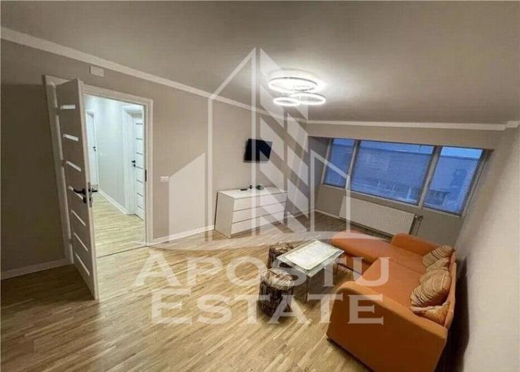 Apartament cu 3 camere, decomandat ,situat in zona Spitalul Judetean