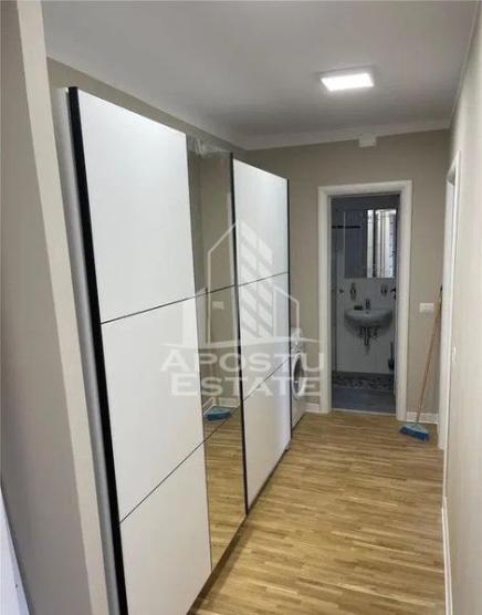 Apartament cu 3 camere, decomandat ,situat in zona Spitalul Judetean