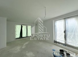 Apartament cu 3 camere si terasa 40 mp, Lipovei