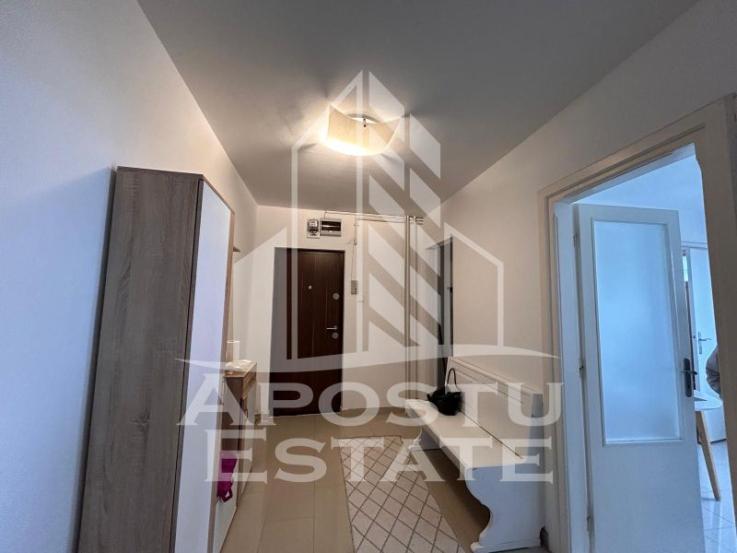 Apartament 3 camere, etaj intermediar cu centrala in Piata Marasti.