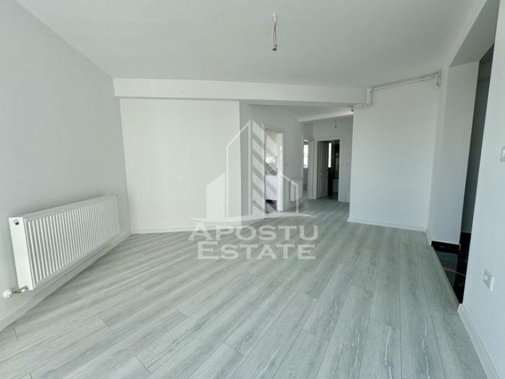 Apartament cu 2 camere, bucatarie inchisa, etaj intermediar, Braytim.