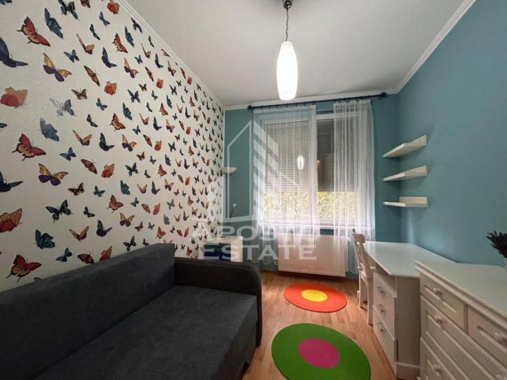 Apartament 4 camere, etaj intermediar cu garaj si boxa in Balcescu