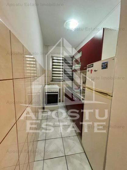 Apartament 2 camere,etaj1/4,in zona Liviu Rebeanu/Spitalul Judetean