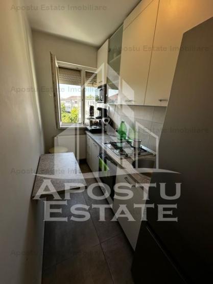 Apartament cu 2 camere, zona Spitalul Judetean