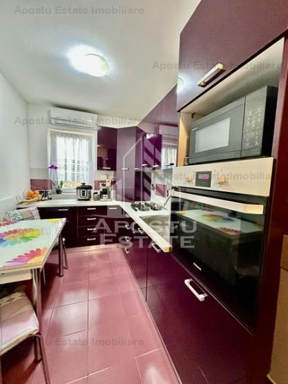 Apartament decomandat cu 2 camere, mobilat, zona centrala, Giroc