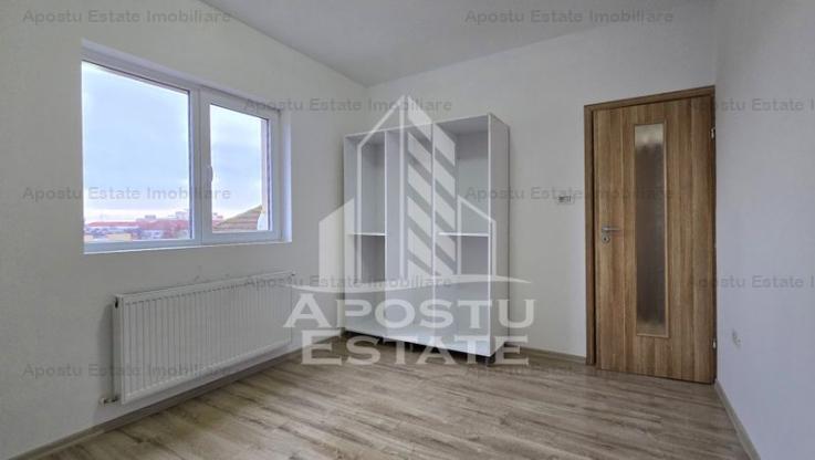 Apartament cu 3 camere si 2 bai, centrala proprie, zona Aradului