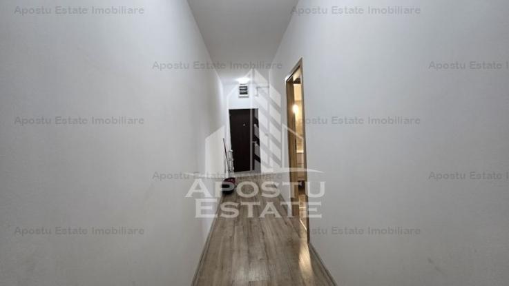 Apartament cu 3 camere si 2 bai, centrala proprie, zona Aradului