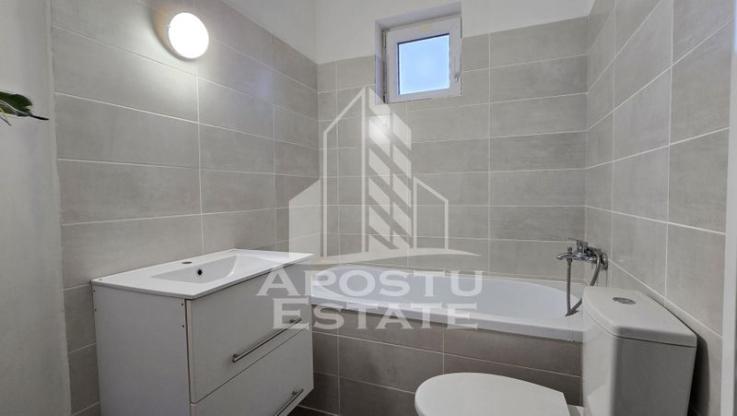 Apartament cu 3 camere si 2 bai, centrala proprie, zona Aradului