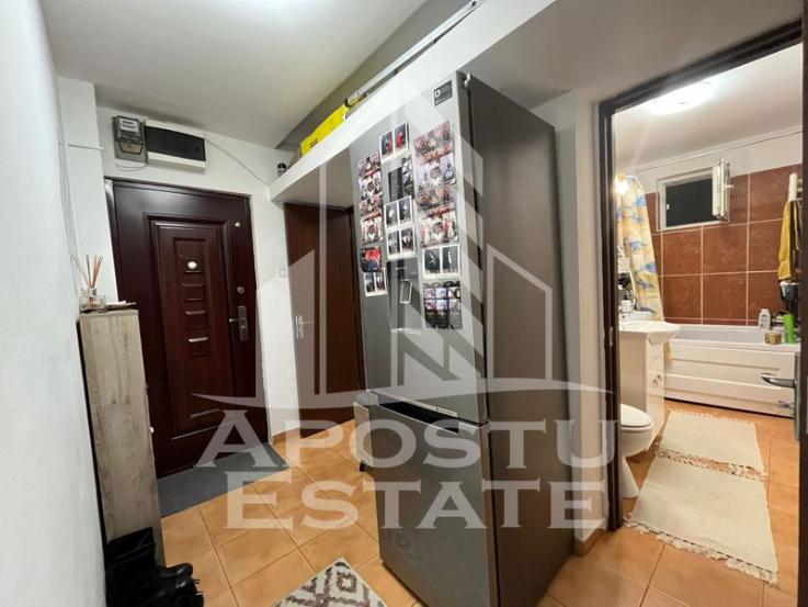 Apartament cu 2 camere, etaj intermediat, langa Spitalul Judetean