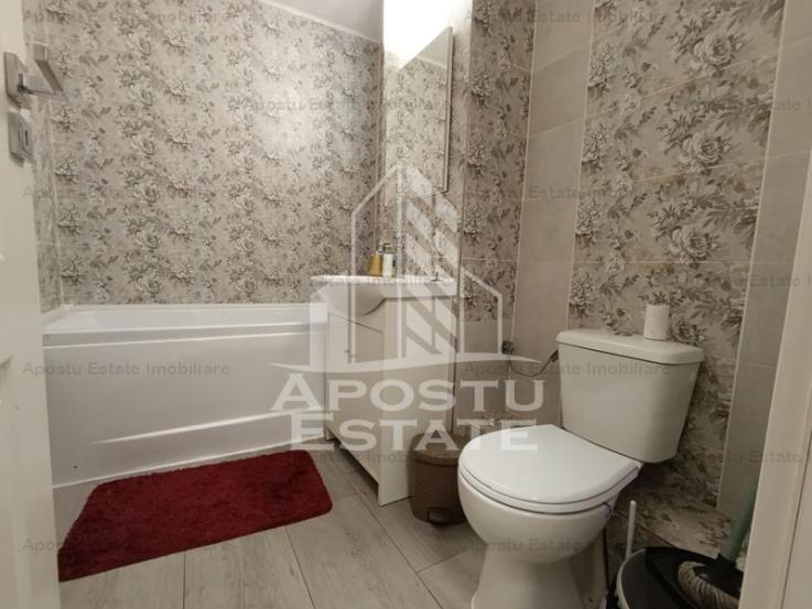 Apartament 3 camere, decomandat, centrala proprie,  2 bai, Lipovei.